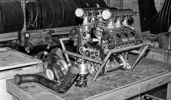 motor turbo